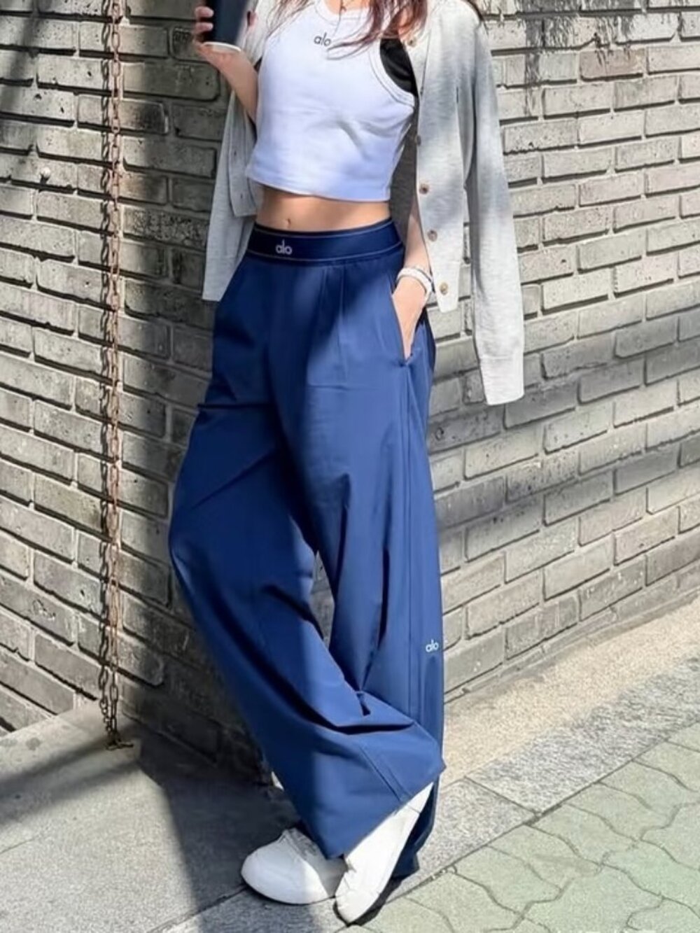 ALO Yoga Navy Blue Pants 😎 Suit Up Trouser, High Rise 30" Inseam Straight Leg - Picture 8 of 8